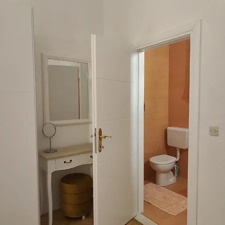 & Bedroom D&m2