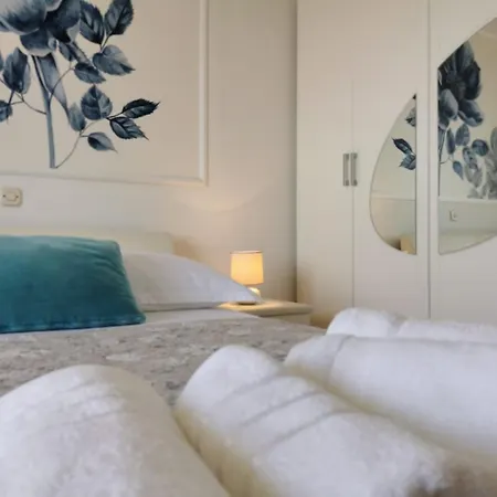 Apartament & Bedroom D&m2 Makarska