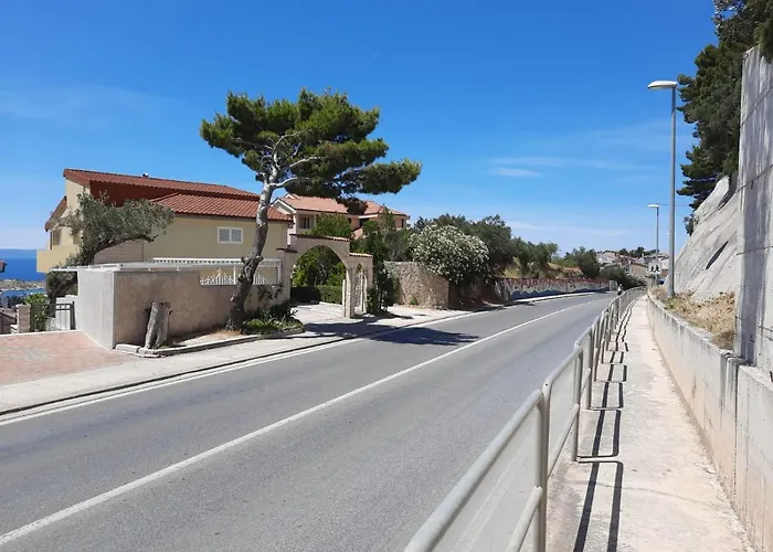 & Bedroom D&m2 Макарська