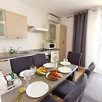 Appartement & Bedroom D&m2 *