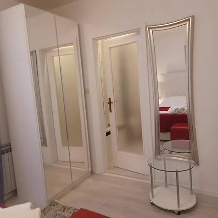 Lägenhet & Bedroom D&m2 Makarska