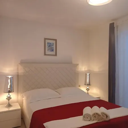 & Bedroom D&m2
