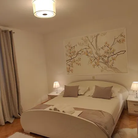Apartment & Bedroom D&m2