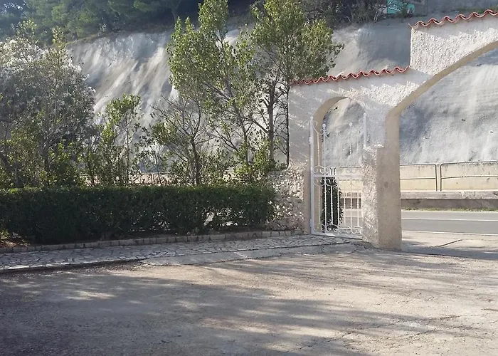 & Bedroom D&m2 Apartment *