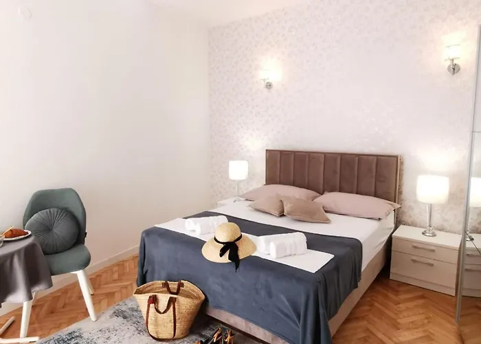 Lägenhet & Bedroom D&m2