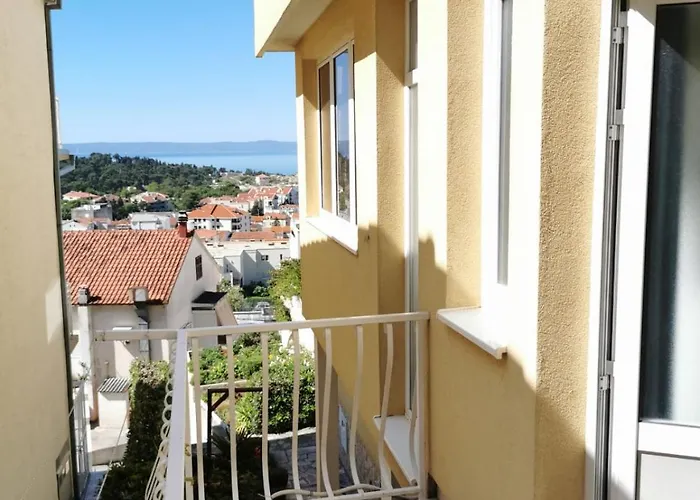 Lägenhet & Bedroom D&m2 *