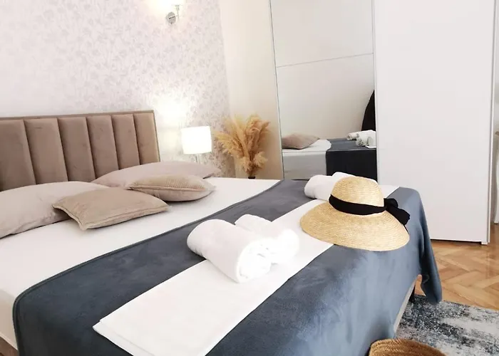 Lägenhet & Bedroom D&m2