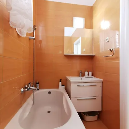 Apartment & Bedroom D&m2